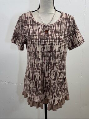 Women's Short Sleeve Printed Ruffle-Hem tunic Taupe/pinkish Logo sz med